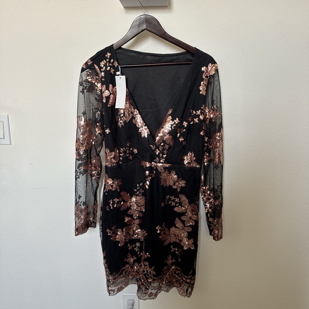 New With Tag! Elegant Black and Gold Floral Dress